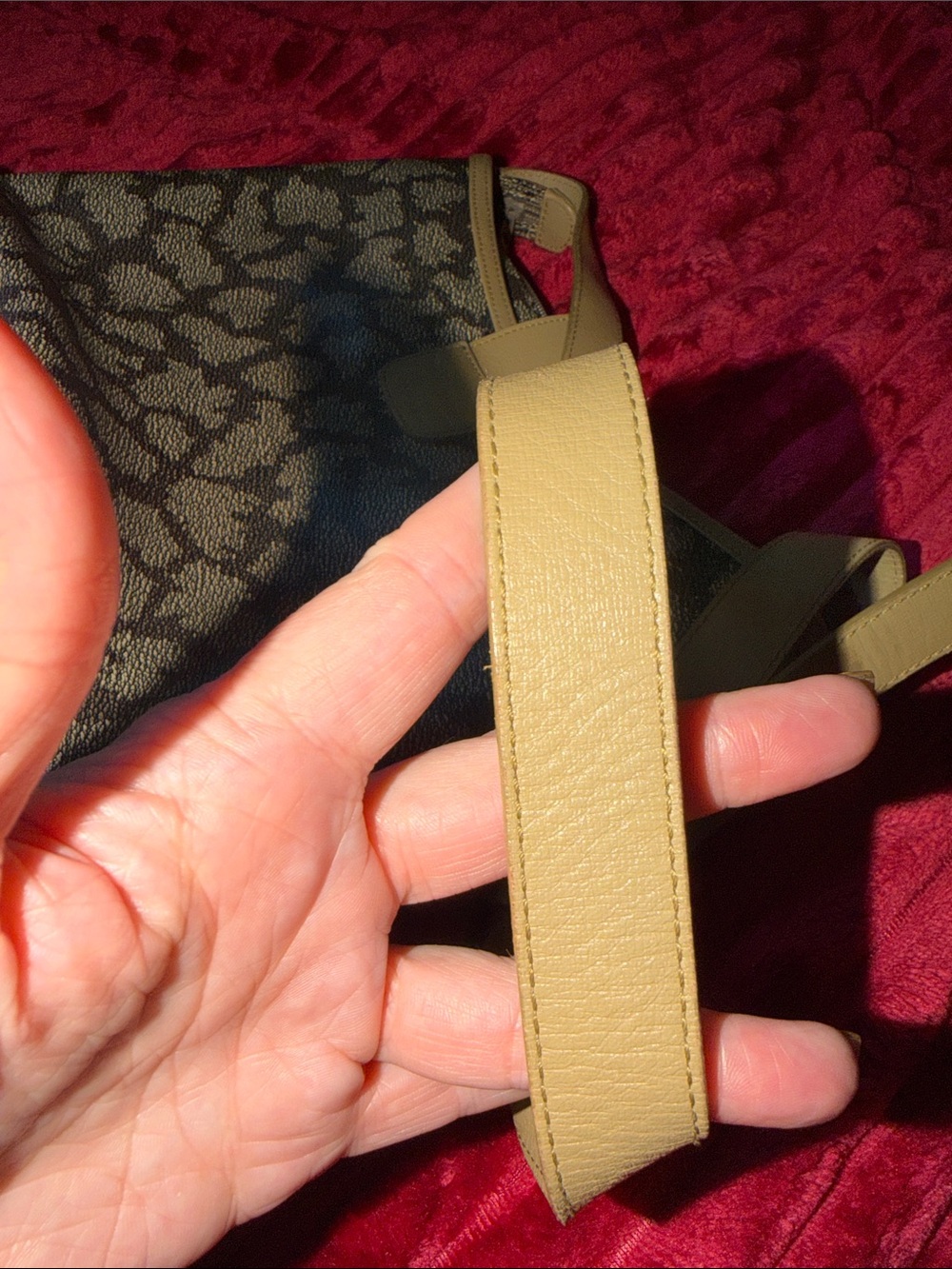 Vintage Yves Saint Laurent shoulder bag - Picture 13 of 16